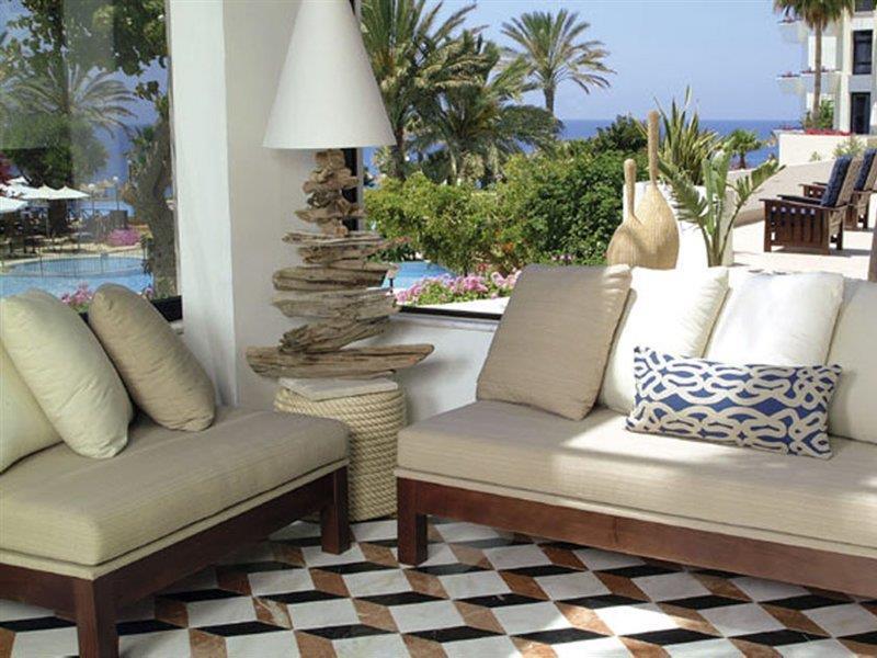 Otel Azia &